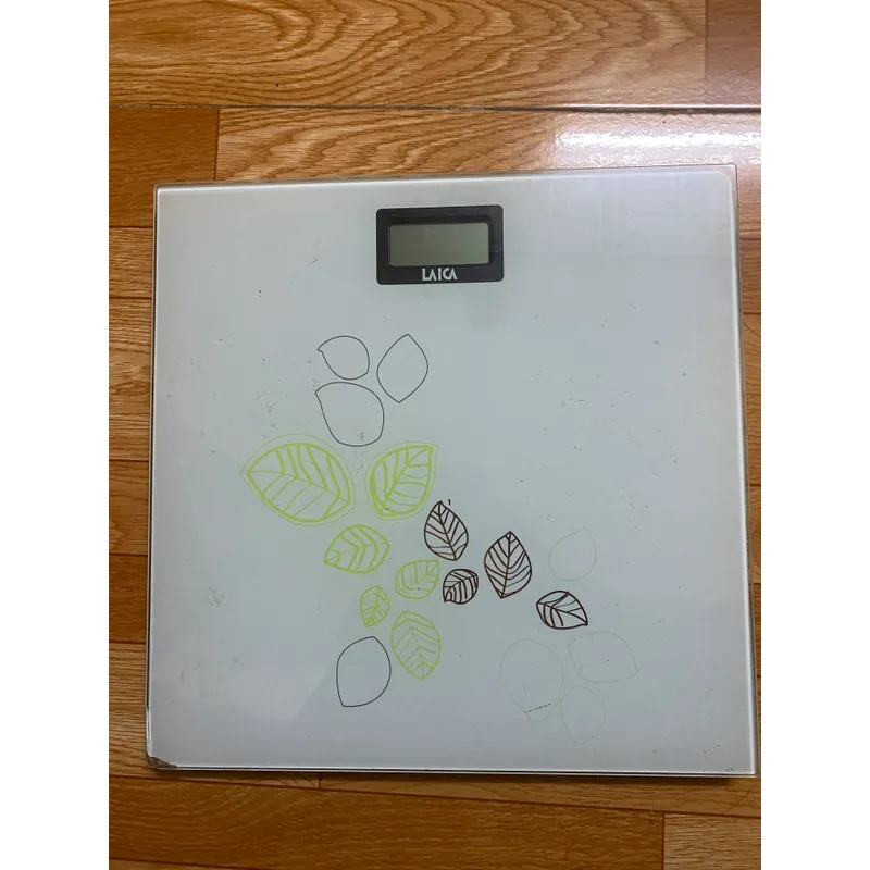 Cân sức khỏe điện tử LAICA - ITALY kèm 5 pin 393212