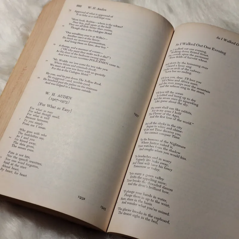 The Norton Anthology of Poetry 780098