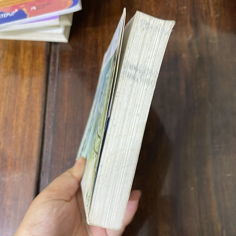 Gần như vậy Xa đến thế 534080