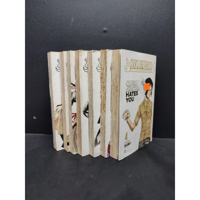 Bộ 7 cuốn (tập 4, 5, 6, 7, 9, 10, 11) Bleach mới 70% ố vàng HCM1406 Tite Kubo TRUYỆN TRANH 915353