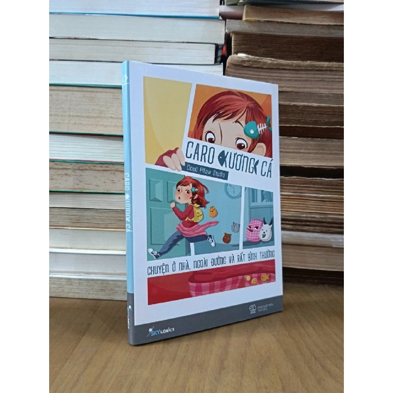 Caro Xương Cá: Chuyện Ở Nhà, Ngoài Đường Và Rất Bình Thường - Cloud Pillow Studio 1013134