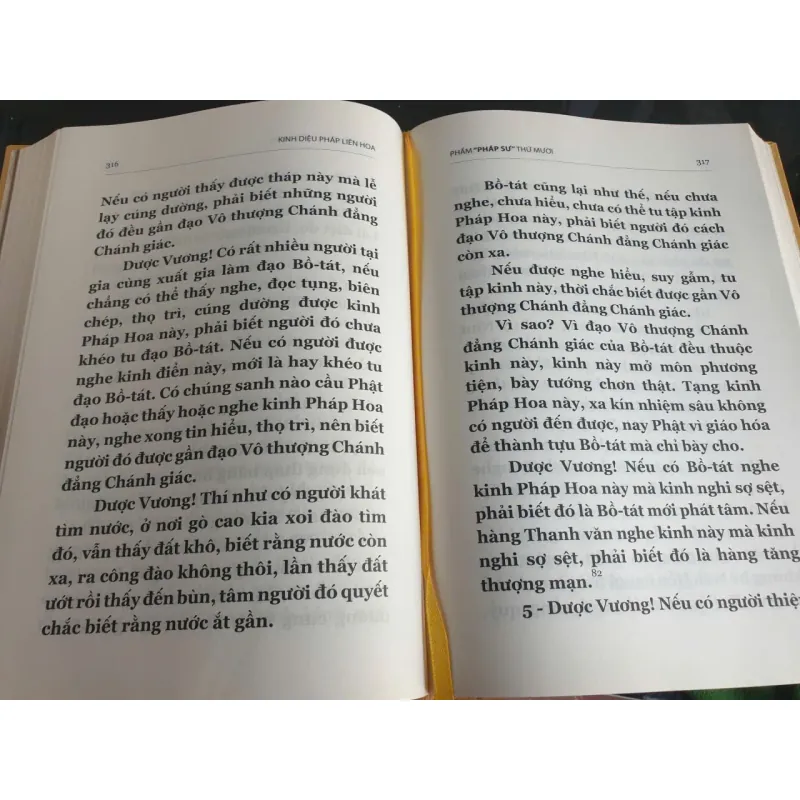 Kinh Diệu Pháp Liên Hoa - Bản Đẹp 796731