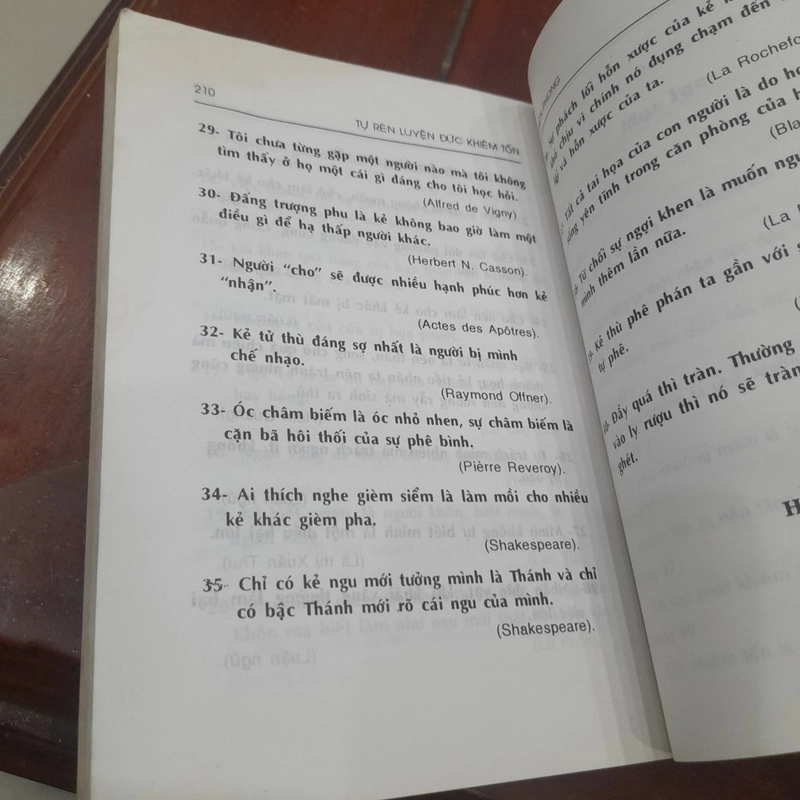 RÈN LUYỆN ĐỨC KHIÊM TỐN 453367