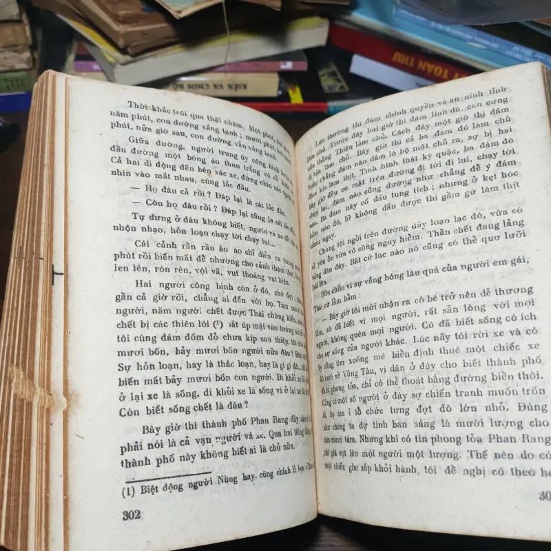 30.4 Chuyện Những Người Tháo Chạy - Tập 2 - Kim Lĩnh 1008570