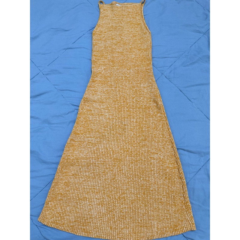 Đầm body montoghi hiệu xịn vàng size S-M 463386