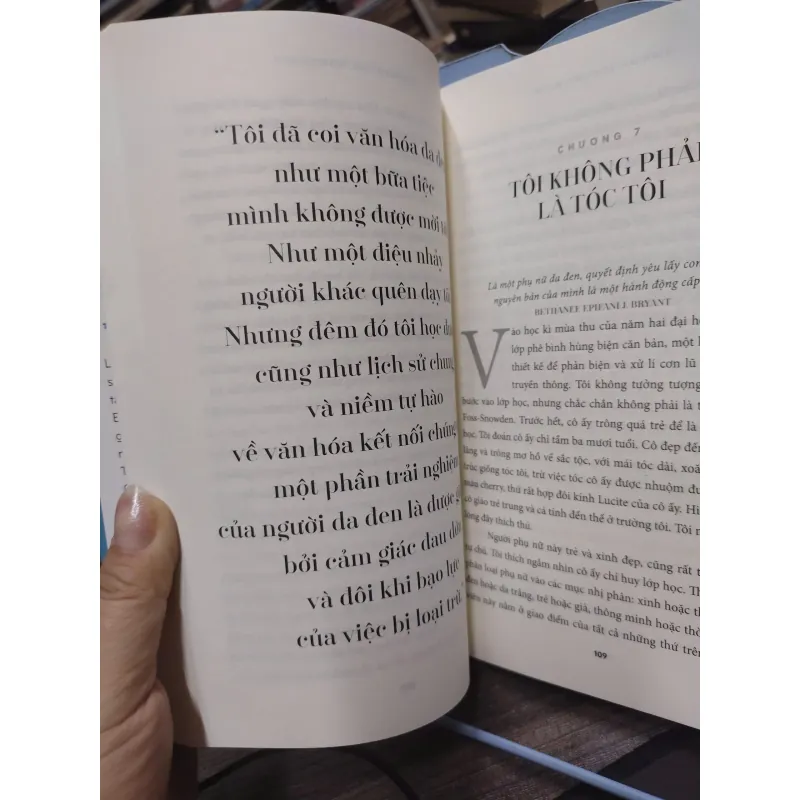 Sách: Sinh ra để xuất chúng - Tác giả: 	Elaine Welteroth 603971