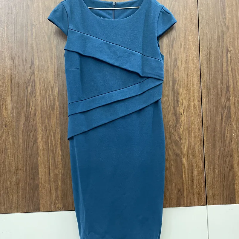 Đầm vnxk  80k. Sz M  570063
