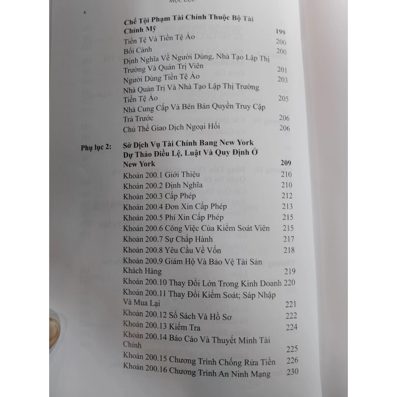 BÙNG NỔ BITCOIN - BRIAN KELLY  520085