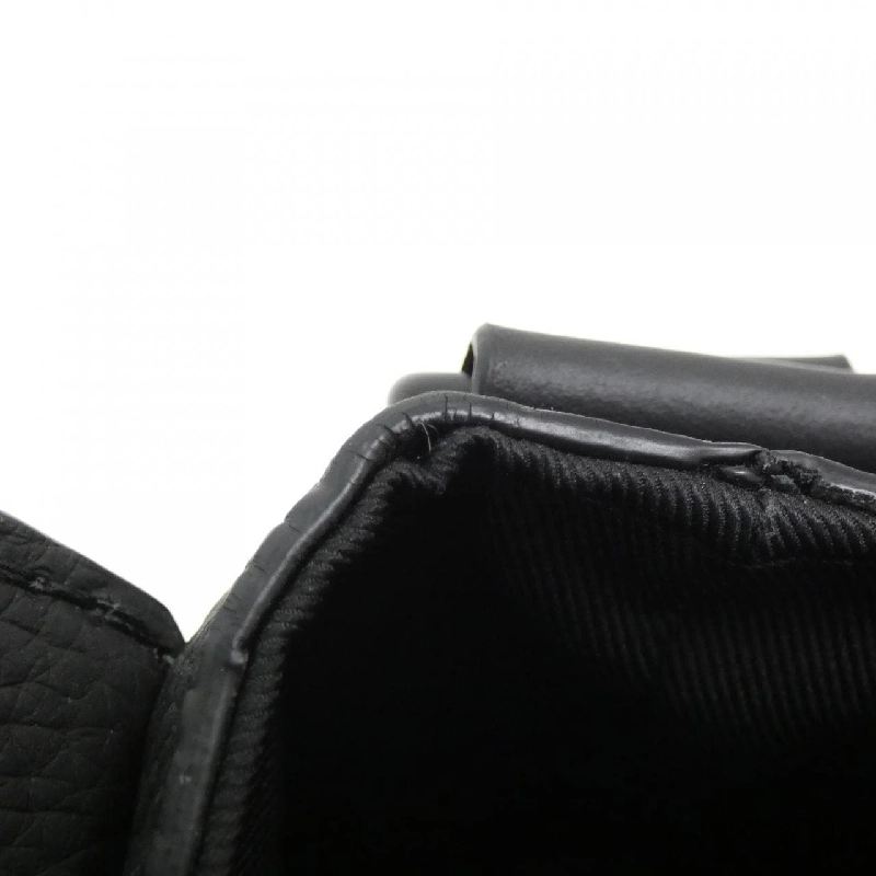 Túi đeo chéo Louis Vuitton Trillon Monogram S-Cape M23741 613183