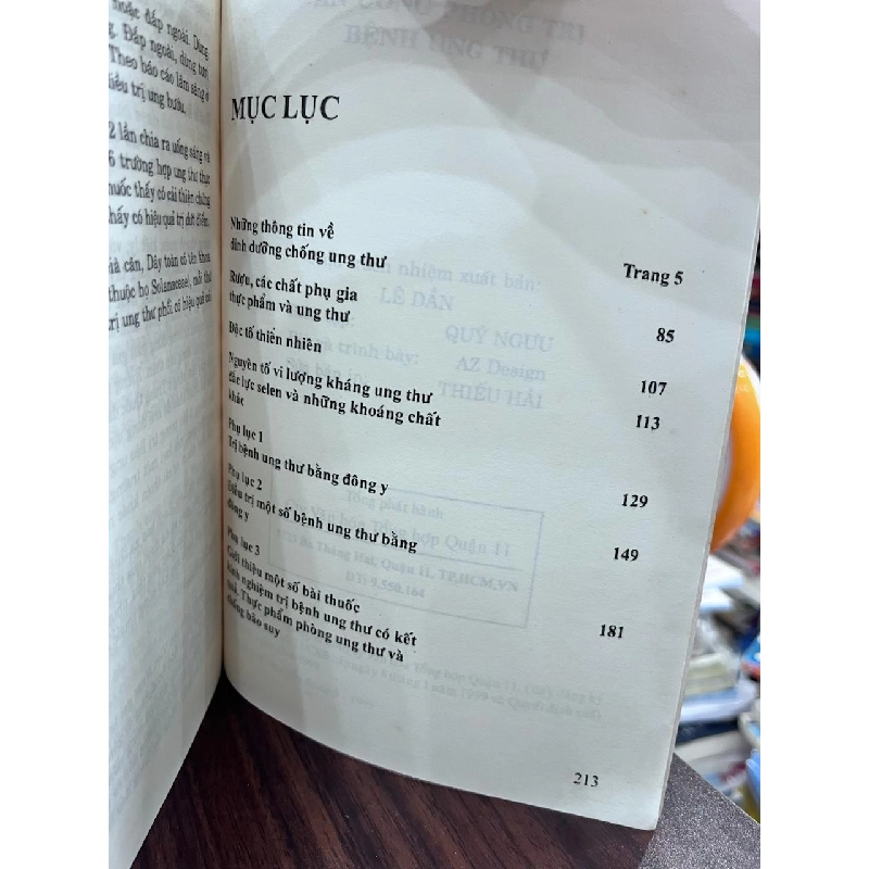 Charlie Bon và lâu đài gương 934392