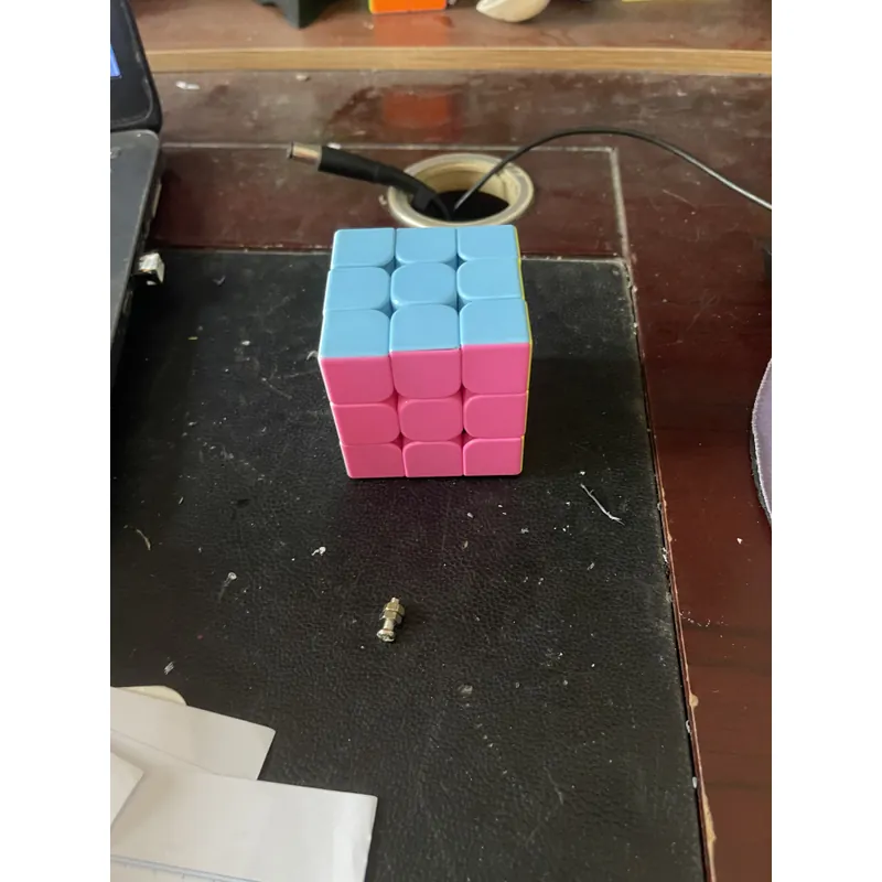 Rubik 3×3 – Xoay mượt, dễ chơi, phù hợp mọi lứa tuổi 730924