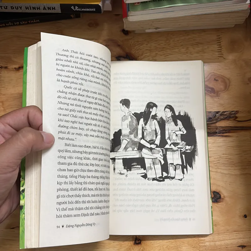 II Tản Văn Và Truyện Ngắn: Hãy Tìm Tôi Giữa Cánh Đồng - Đặng Nguyễn Đông Vy - 2012 698021