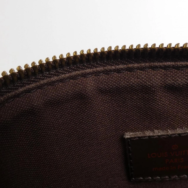 Túi đeo vai Louis Vuitton Damier Pochette Bosphore N51111 613744