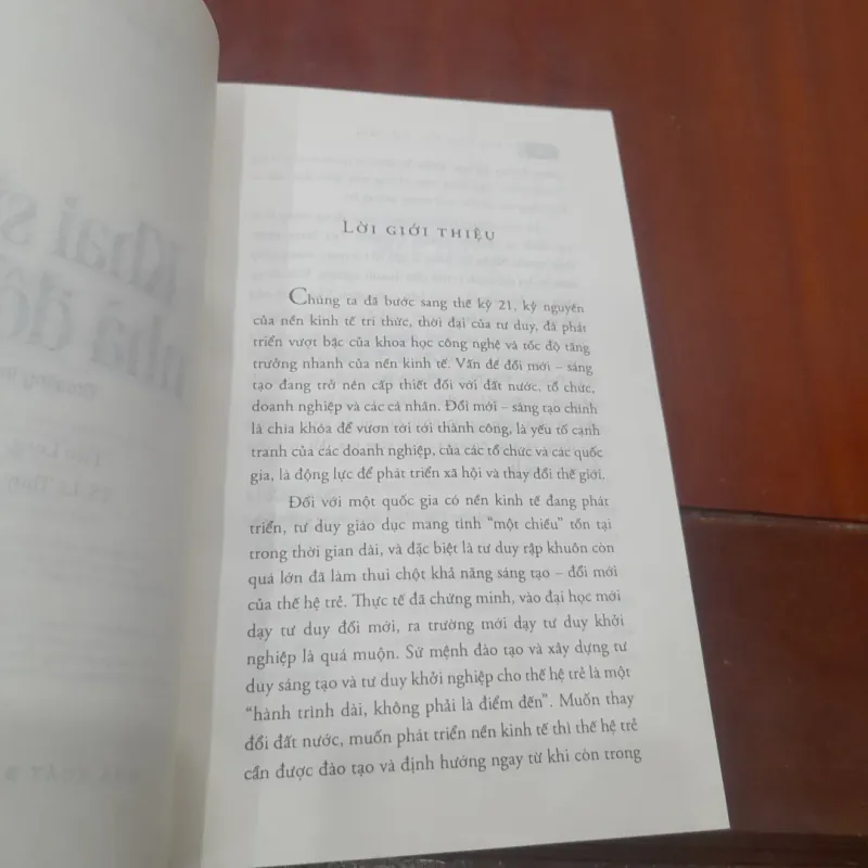 Tony Wagner - KHAI SINH NHÀ ĐỔI MỚI 754137