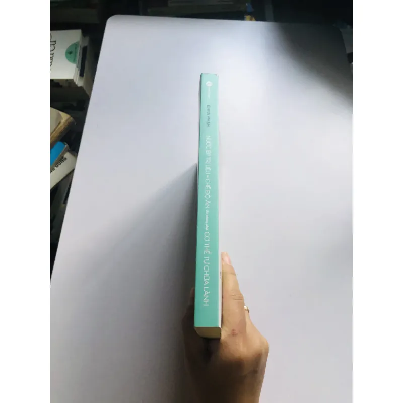 📘 NƯỚC ÉP TRỊ LIỆU & CHẾ ĐỘ ĂN THEO PHƯƠNG PHÁP CƠ THỂ TỰ CHỮA LÀNH 751192