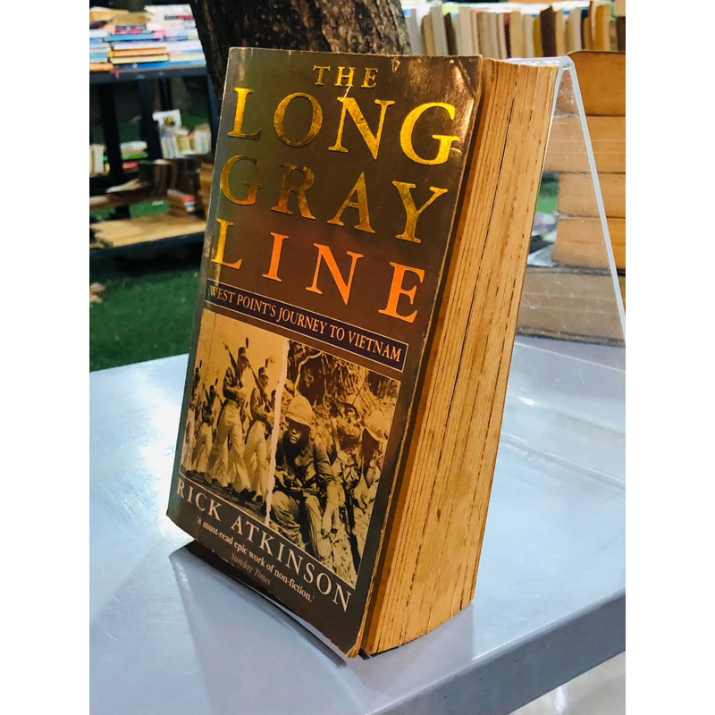 The Long Gray Line: West Point's Journey to Vietnam 385780