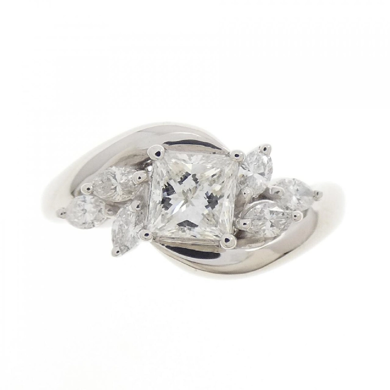 Nhẫn kim cương PT900 0.60CT 670093