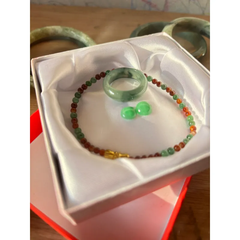 chuỗi hạt, nhẫn và mặt nhẫn phỉ thuý type A 797851