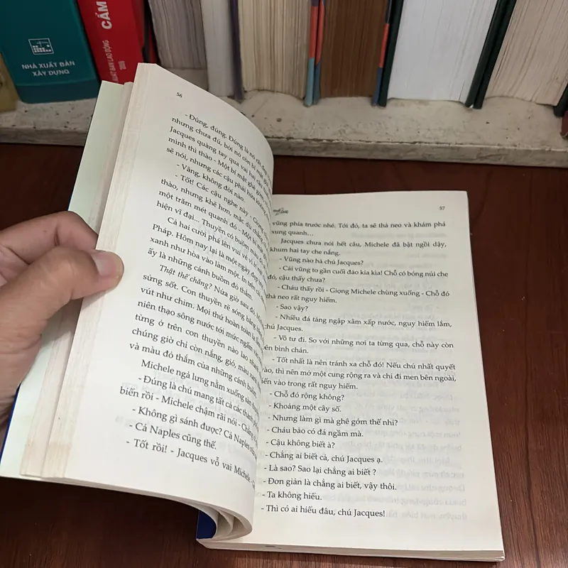 II Văn Học Thiếu Nhi: Hang Xanh - ANNA WEIL - ROGER VU (Dịch) - 2020 709209