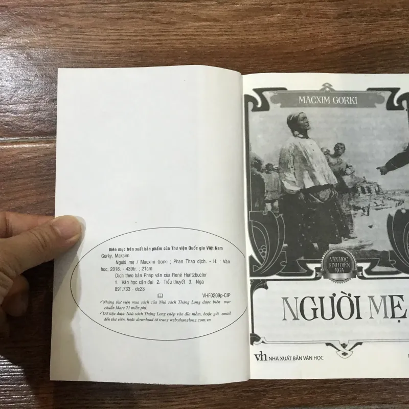 Người mẹ - Macxim Gorki (7) 928783