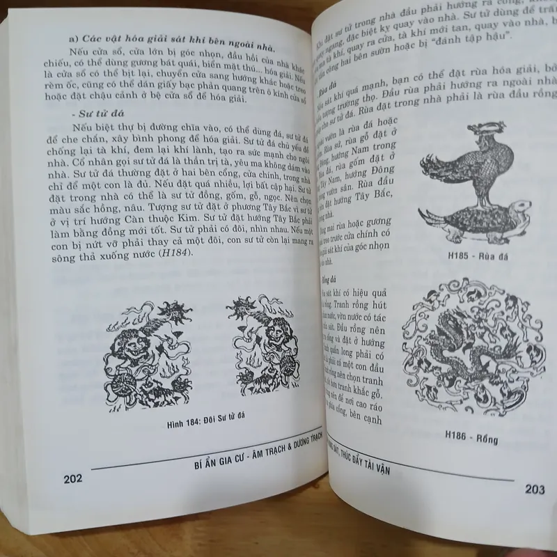 Bí Mật Gia Cư (Âm Trạch & Dương Trạch) - Duy Nguyên, Trần Sinh 573351