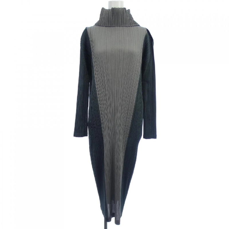 【Khuyến mãi】Đầm PLEATS PLEASE 649843