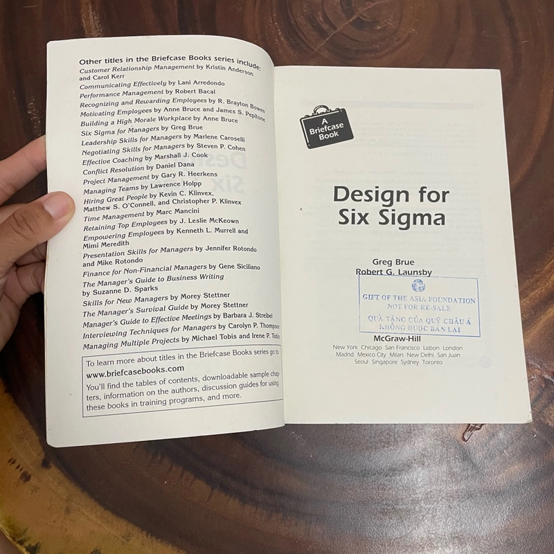 II English Book: Design For Six Sigma - Greg Brue & Robert G. Launsby - 2003 443045