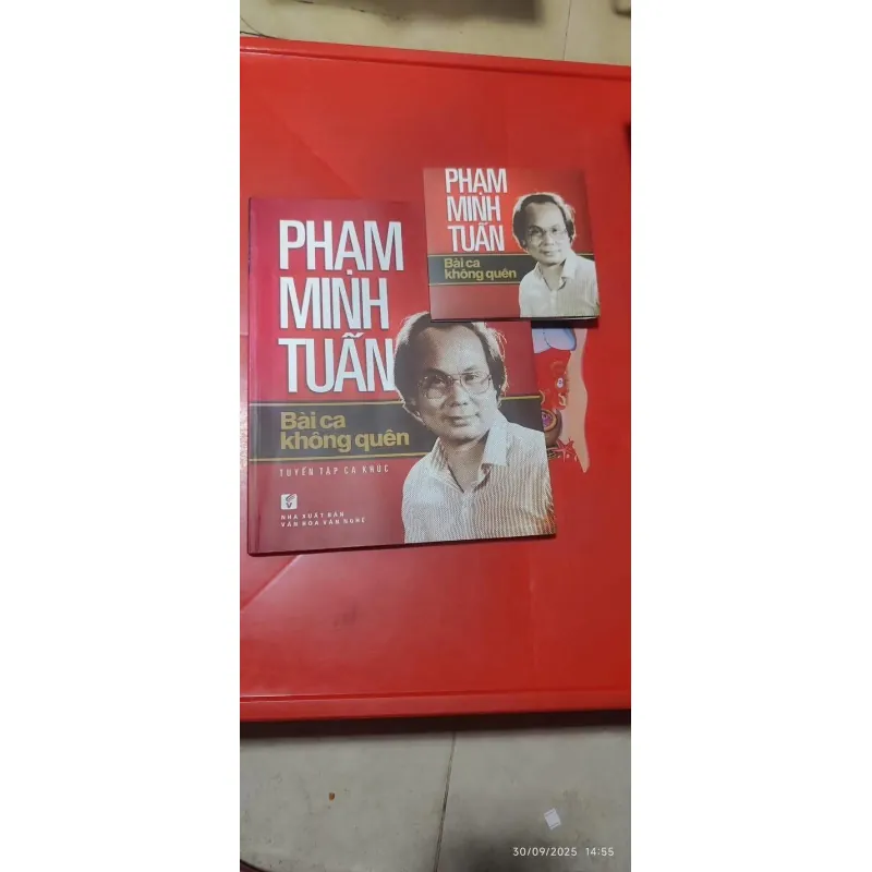 Tập nhac của Phạm Minh Tuấn- còn đĩa  1002895