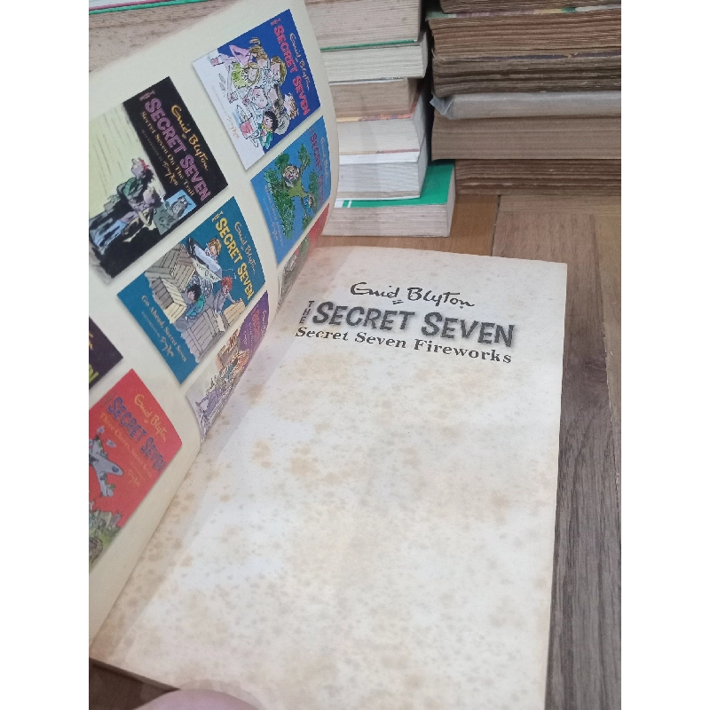 The secret seven: Secret seven fireworks - Enid Blyton, Tony Ross 972066