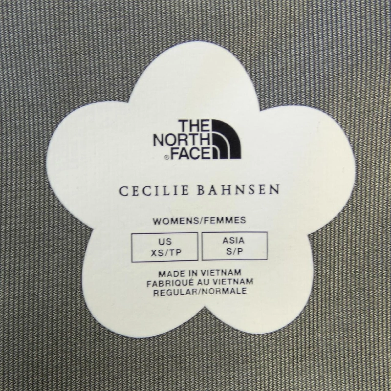 【Mã giảm giá】The North Face Quần shorts 651967