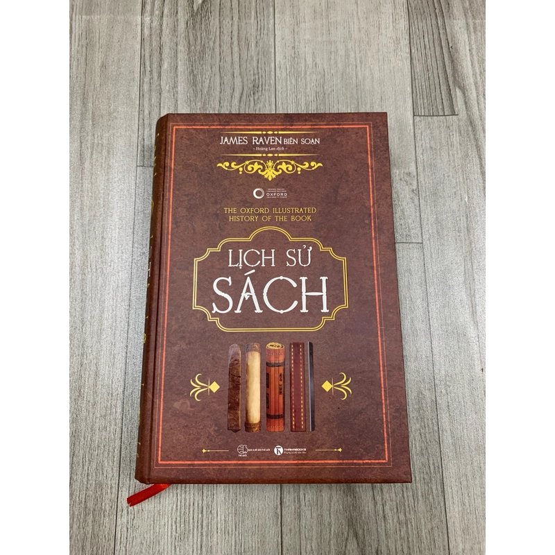 Lịch sử sách. Bìa cứng. 3b1 529869