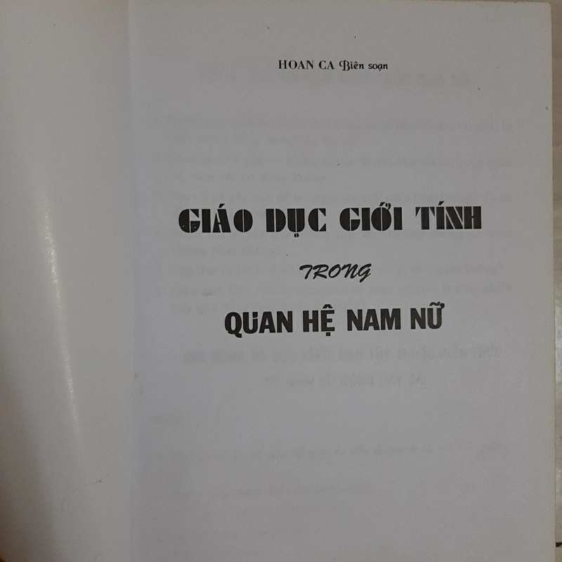 Giáo dục giới tính trong quan hệ nam nữ 323686
