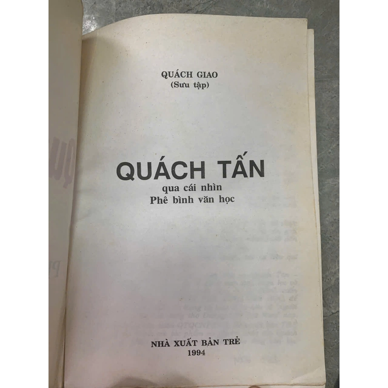 QUÁCH TẤN QUA CÁI NHÌN PHÊ BÌNH VĂN HỌC 494578