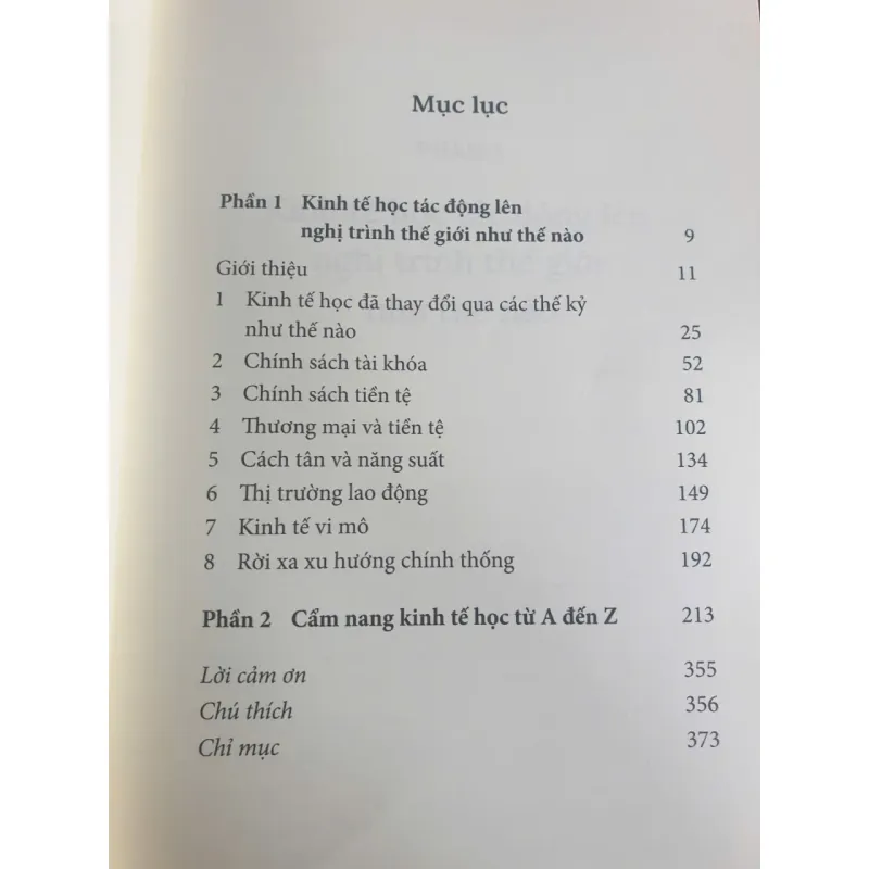 Hiểu thuật ngữ kinh tế để nắm bắt biến động thời cuộc - Philip Coggan 786514