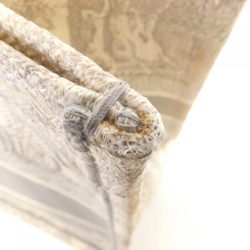 Túi xách Dior Book Tote Medium TOILE DE JOUY của Christian Dior 611857