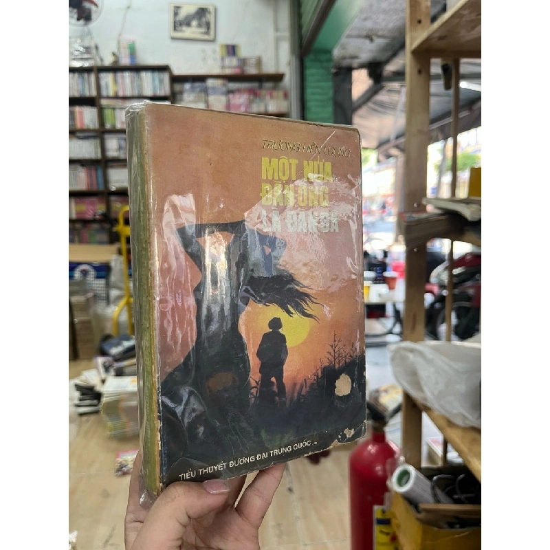 Một nửa đàn ông là đàn bà - Trương Hiền Lượng 137493