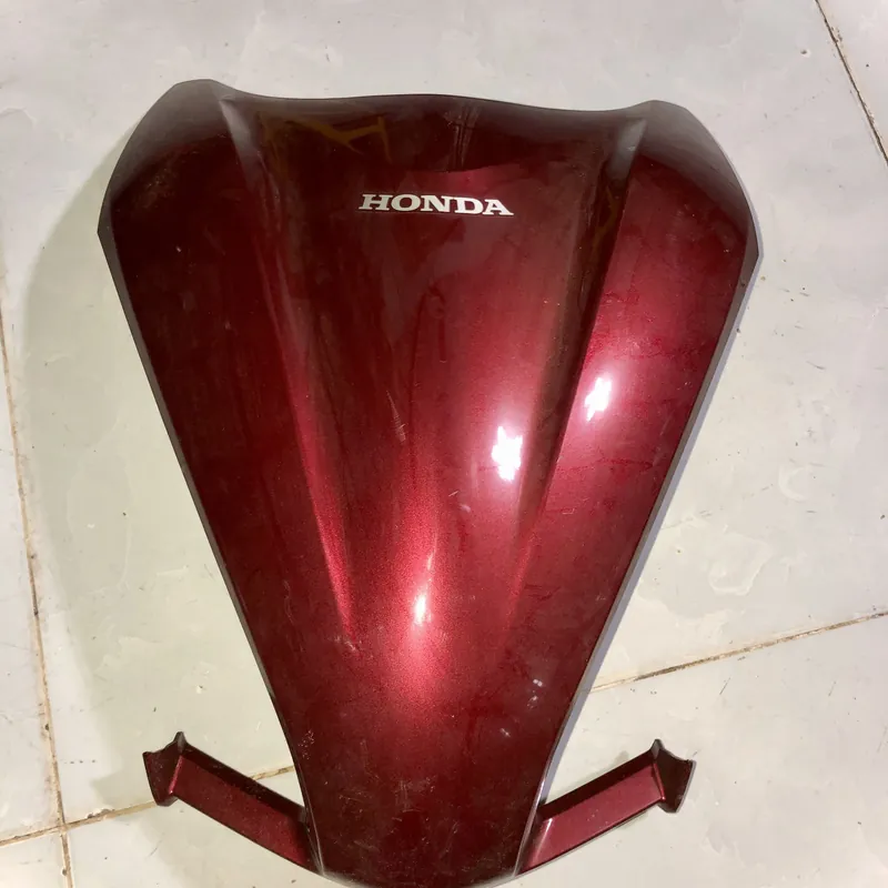 Mặt nạ xe máy Honda 572695