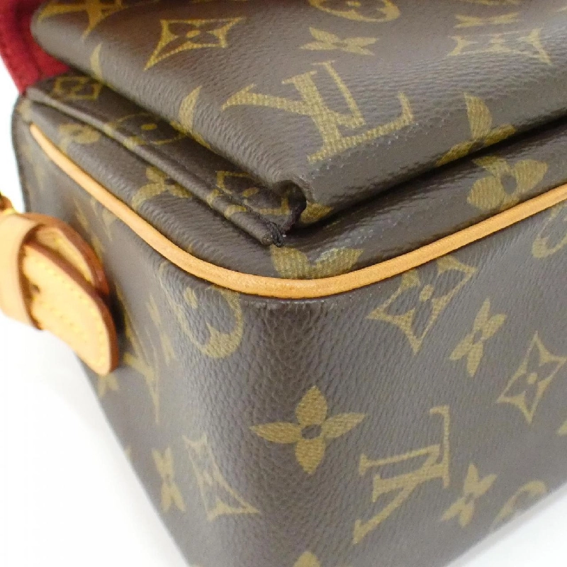 Túi xách vai Louis Vuitton Monogram Viva Cite MM M51164 611500