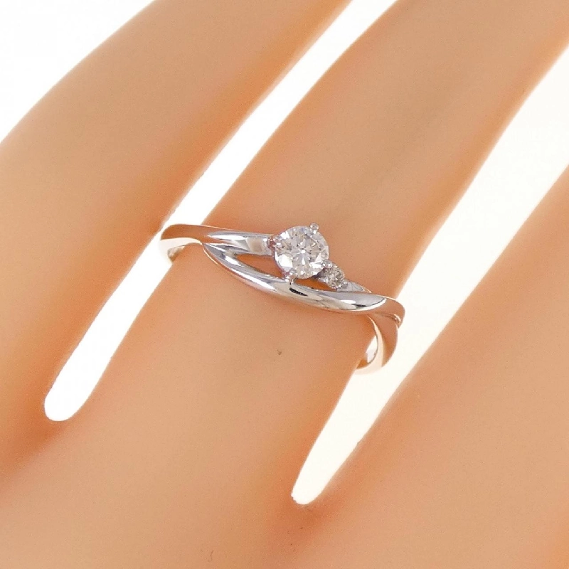 Nhẫn kim cương K18WG 0.15CT 672917