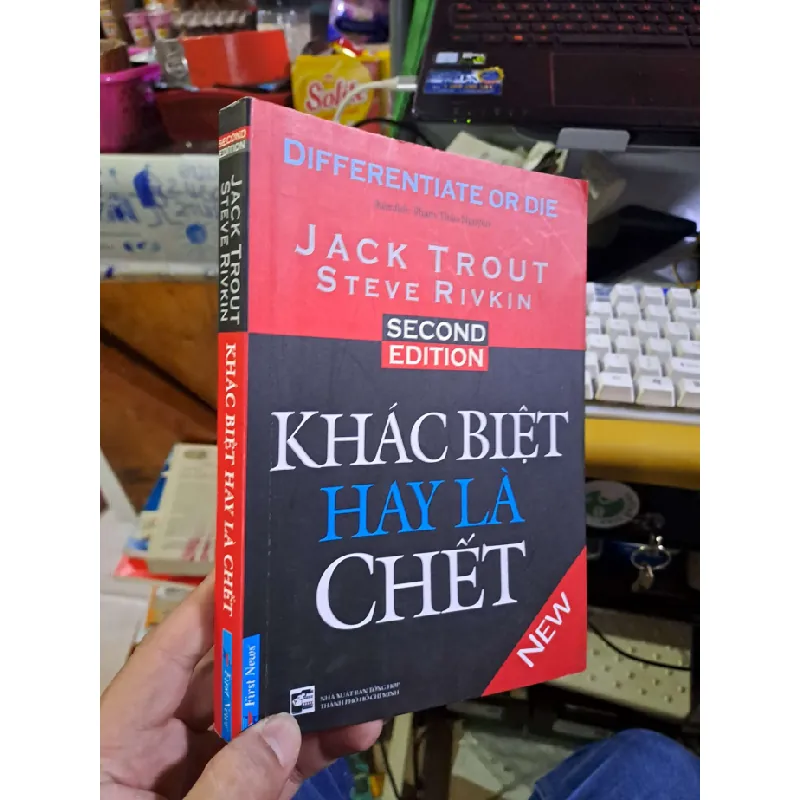 Khác biệt hay là chết - Jack Trout - Steve Rivkin KỸ NĂNG HCM1008 Blogmeo 281125 710375