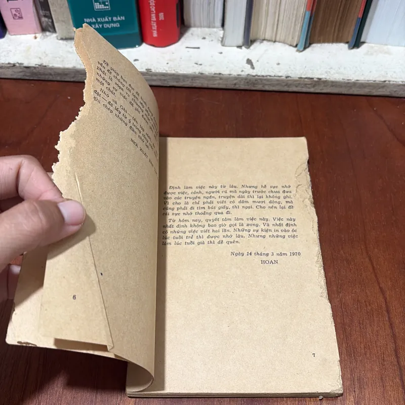 II Sách Xưa: Nhớ Và Ghi - Nguyễn Công Hoan - 1978 764724