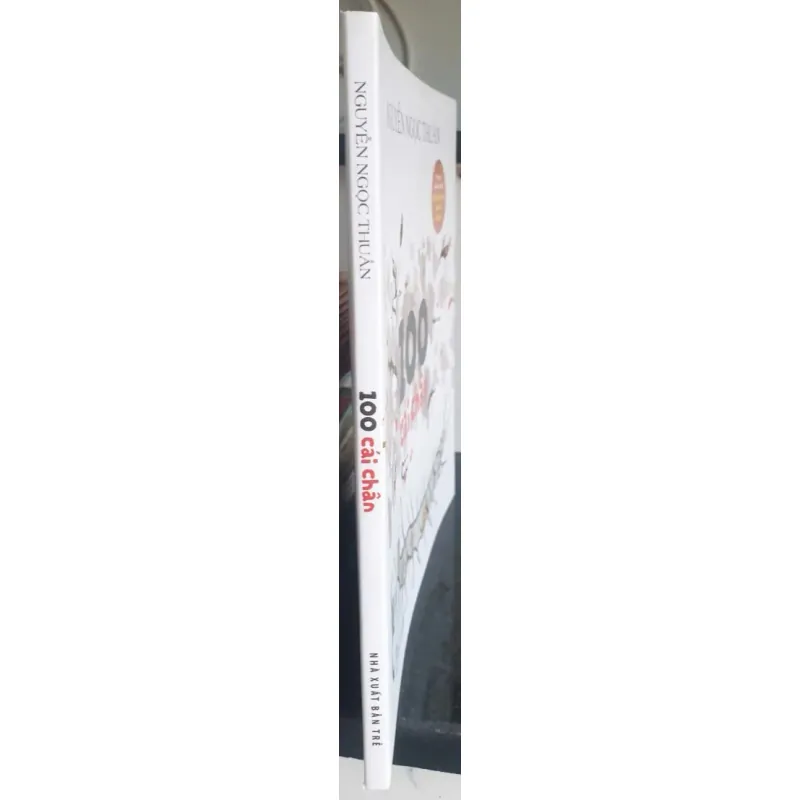 Sách 100 Cái chân của Nguyễn Ngọc Thuần 1035287