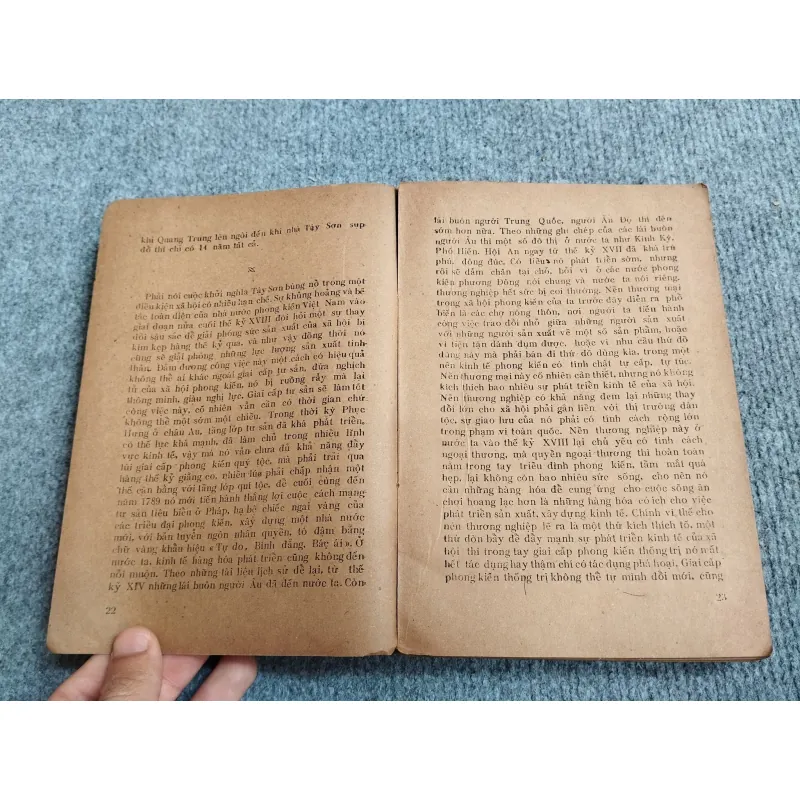 VĂN HỌC TÂY SƠN 689543