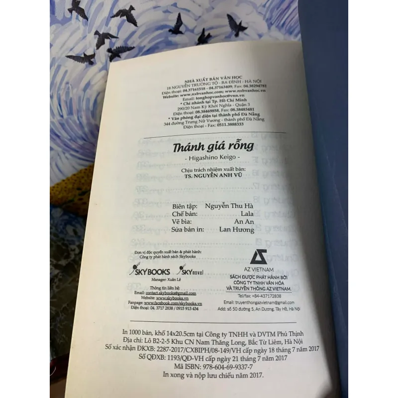 Thánh Giá Rỗng - Higashino Keigo 926312