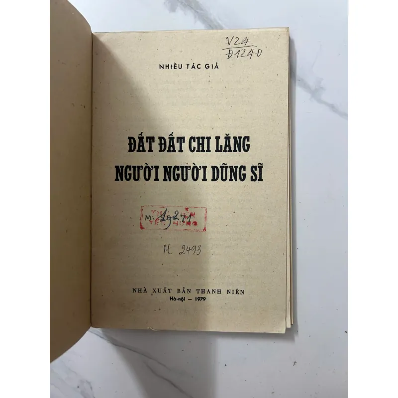 Đất Chi Lăng người dũng sĩ - Nhà xuất bản Thanh Niên 1023716