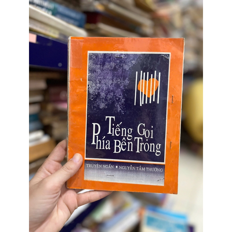 TIẾNG GỌI PHÍA BÊN TRONG 454110