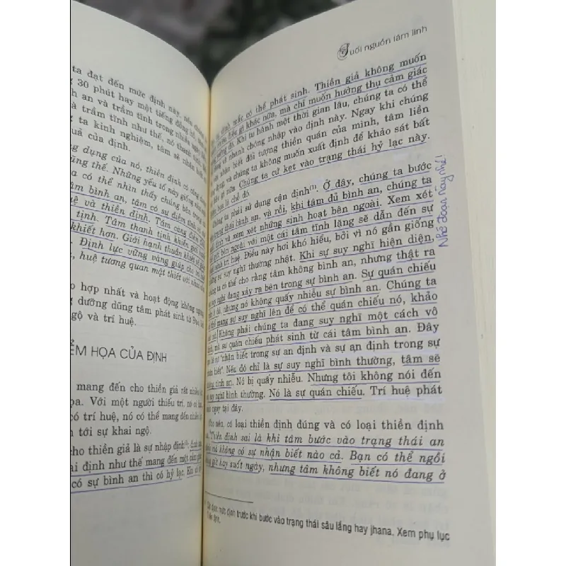 Suối nguồn tâm linh 223751