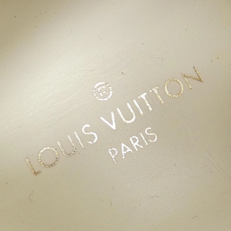 Giày sneaker LOUIS VUITTON - Hàng hiệu Authentic 903720