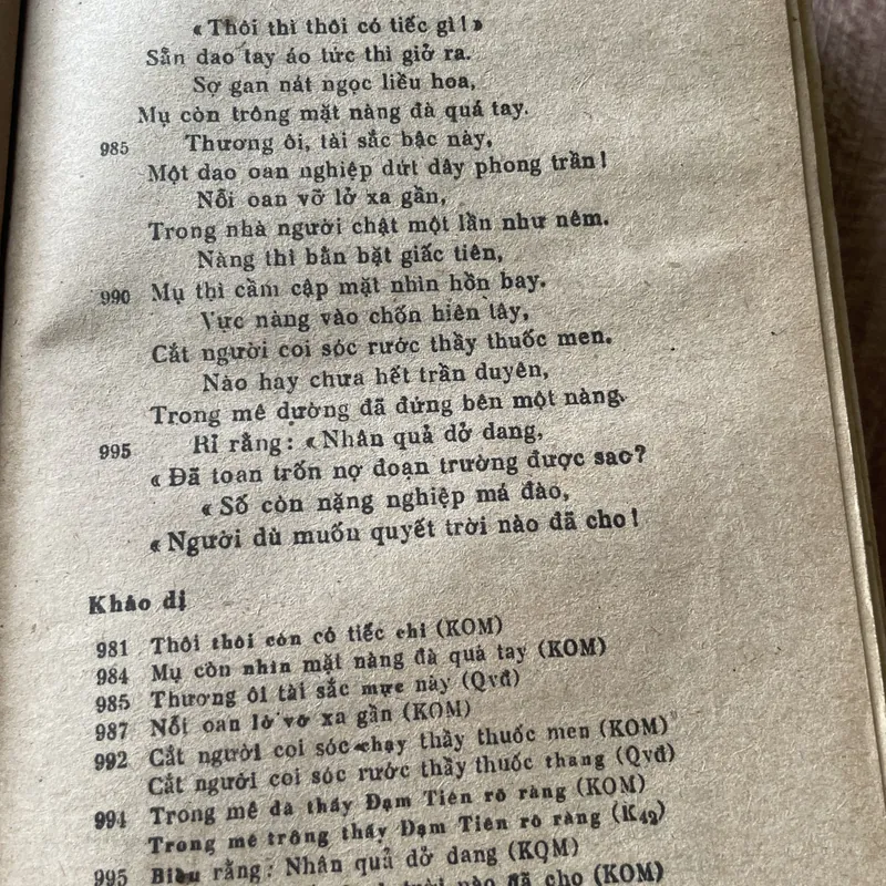 Truyện Kiều - hơn 600 trang- Nguyễn Thạch Giang  705104