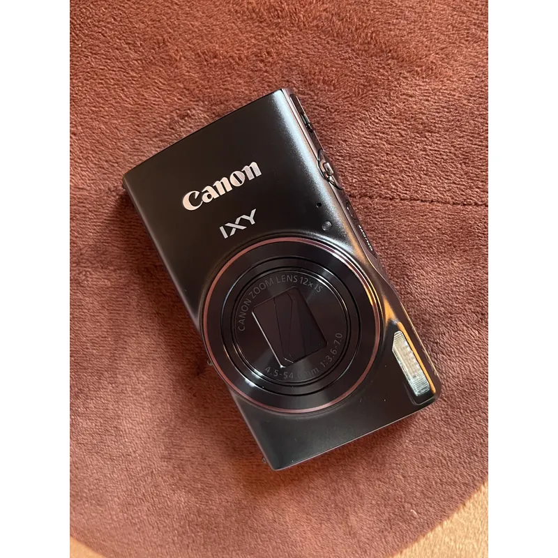 Canon IXY 650  735179